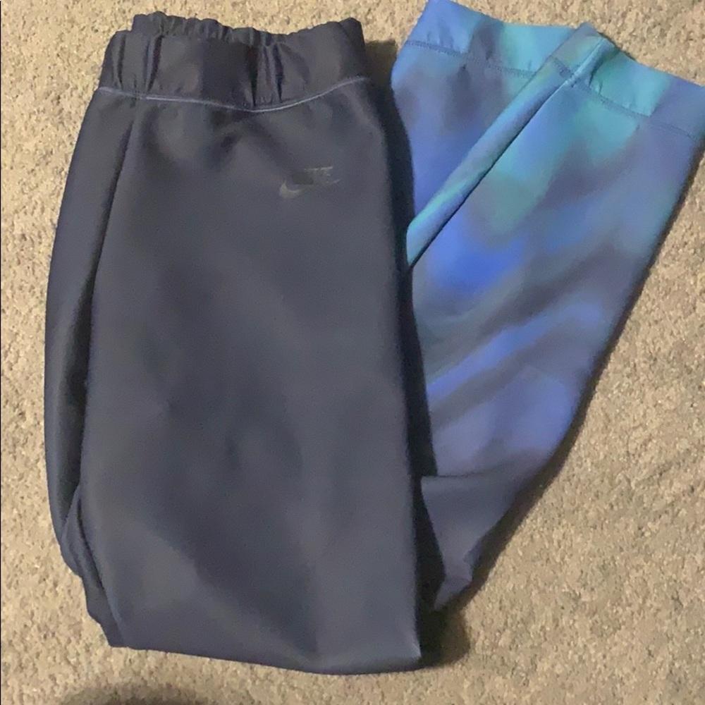 Nike leggings.